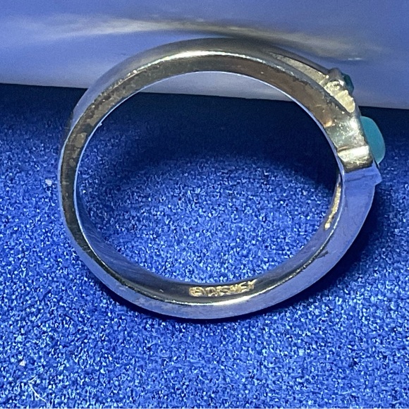 Disney 925 sterling silver ring with blue stones - Picture 2 of 6